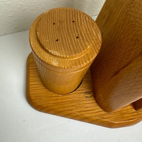 Vintage MCM Wooden Napkin Holder Salt & Pepper Shakers Farmhouse Cottege - Picture 7 of 15